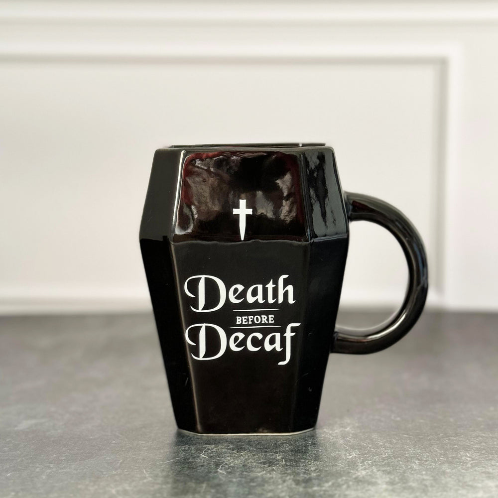 Tasse cercueil “Death Before Decaf”